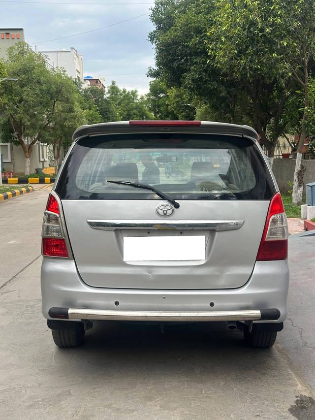 https://images10.gaadi.com/usedcar_image/4559449/original/processed_917cb3c1811ce9ae00439c6bd59dfbe7.jpg?imwidth=6402