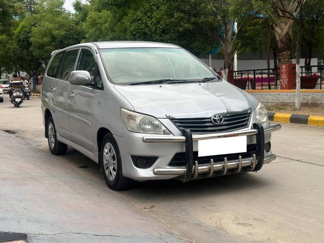 https://images10.gaadi.com/usedcar_image/4559449/original/processed_d9b9f823c28a922da70bdc3a14669f76.jpg?imwidth=6400