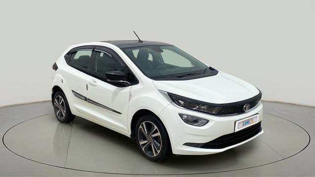 https://images10.gaadi.com/usedcar_image/4559452/original/47181e02ae2608111b0b34a14aaa36a5.jpg?imwidth=6400