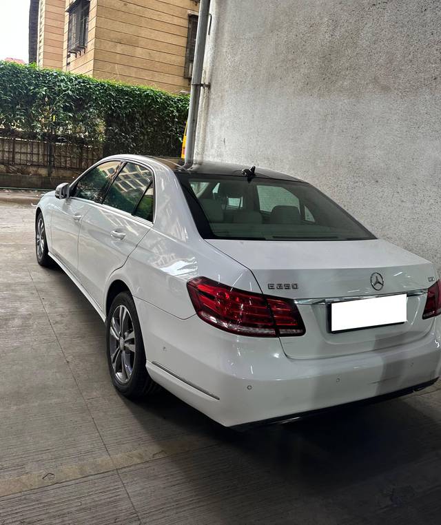 https://images10.gaadi.com/usedcar_image/4559460/original/processed_d338f815-4c69-4c21-afec-f5c9642ef203.jpg?imwidth=6401