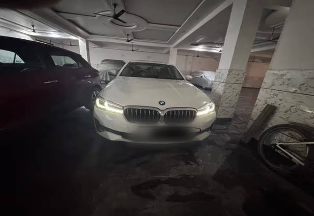 https://images10.gaadi.com/usedcar_image/4559461/original/8dac2b6c-595a-4995-93a4-1d42de74e658.?imwidth=6400