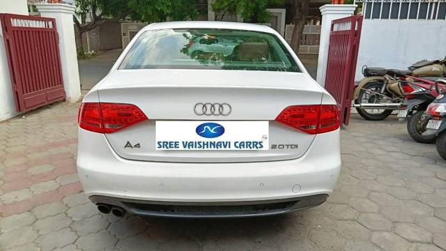 https://images10.gaadi.com/usedcar_image/4559476/original/processed_74da9df15a0e23f7d353504d0fcbd797.jpg?imwidth=6401