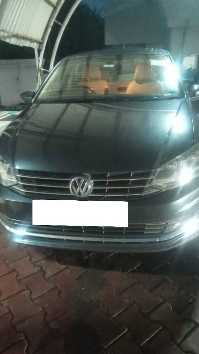https://images10.gaadi.com/usedcar_image/4559479/original/processed_d164226b-6ea4-4dc3-8d7f-259b0ccefbf3.jpg?imwidth=6400