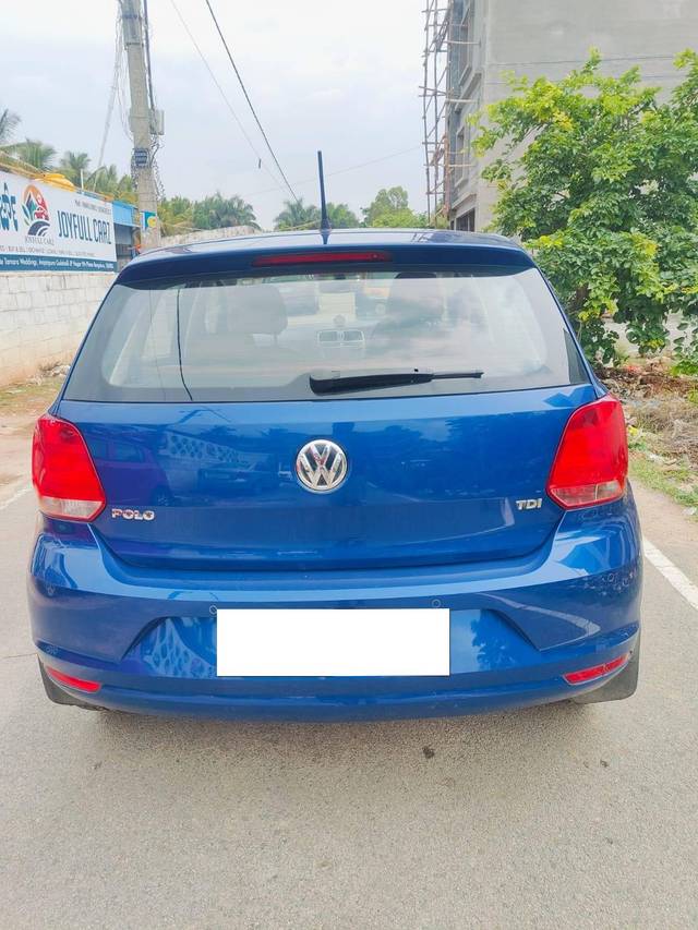 https://images10.gaadi.com/usedcar_image/4559486/original/processed_da959613bf18f1f1c37f86fa276166a4.jpg?imwidth=6402