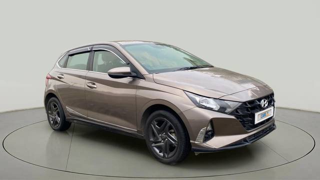 https://images10.gaadi.com/usedcar_image/4559491/original/5d41d58941e6374728488649819d83bf.jpg?imwidth=6400