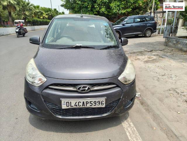 https://images10.gaadi.com/usedcar_image/4559506/original/f3c3f6c91fcf504a57b17cee8a52db0b.jpg?imwidth=6400