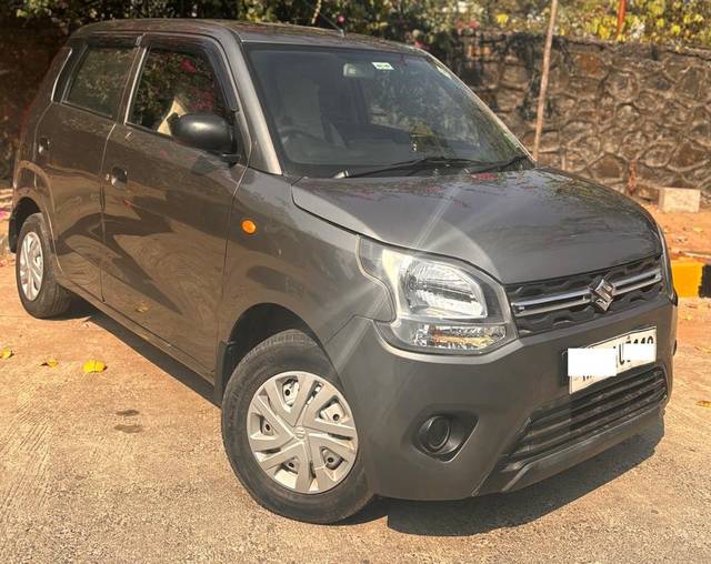 https://images10.gaadi.com/usedcar_image/4559515/original/c2ecd02cdc52c74bcb1a0fc6447c7796.jpeg?imwidth=6400