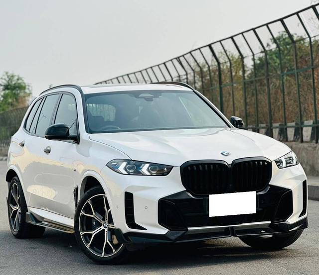 https://images10.gaadi.com/usedcar_image/4559517/original/processed_b46af58c9873493d16db73bbfbfeeefb.jpg?imwidth=6400