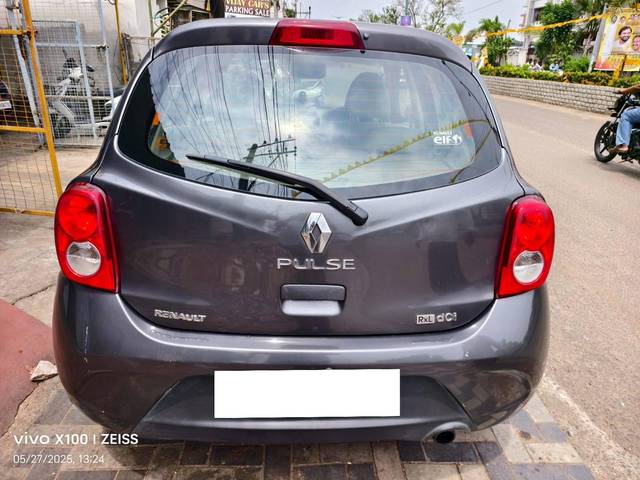 https://images10.gaadi.com/usedcar_image/4559522/original/processed_0aeec59250d0c5fb6928567919e305b3.jpg?imwidth=6401