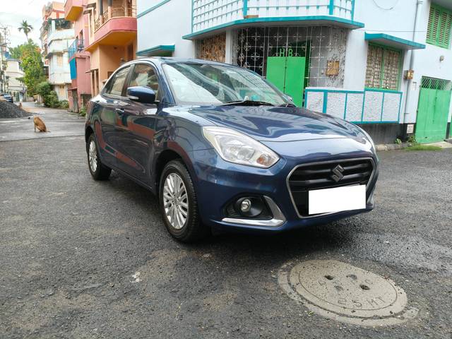 https://images10.gaadi.com/usedcar_image/4559533/original/processed_63fcc816654d9049361aafe01c87d796.jpg?imwidth=6400