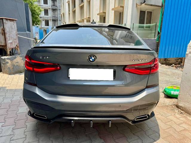 https://images10.gaadi.com/usedcar_image/4559553/original/processed_eef6e80da6d3a02fb4bb180b31412599.jpg?imwidth=6402
