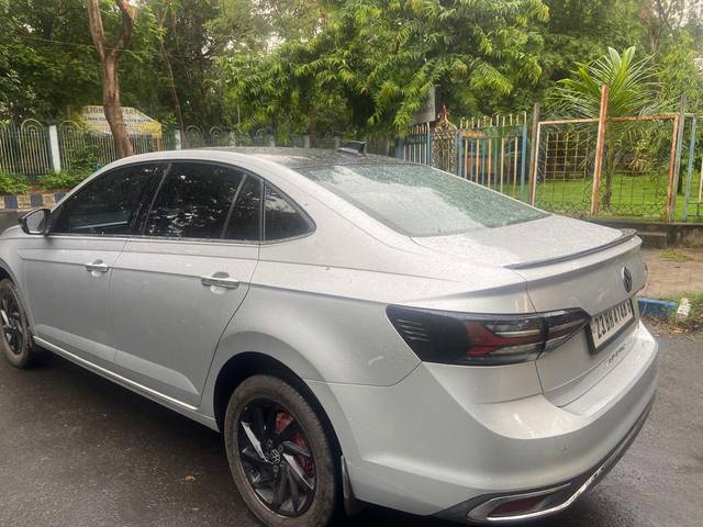https://images10.gaadi.com/usedcar_image/4559560/original/processed_c4f263057b979e7ad6321ff8bac577fb.jpg?imwidth=6402