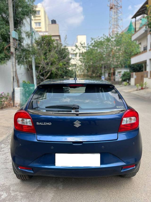 https://images10.gaadi.com/usedcar_image/4559599/original/processed_0ed471fe-f842-4c5b-a1d0-6e4e7735858d.jpg?imwidth=6402