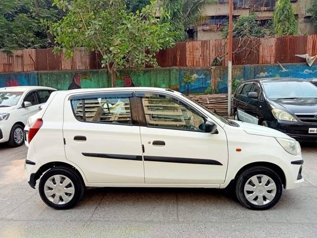 https://images10.gaadi.com/usedcar_image/4559606/original/processed_71f8d4ed8aeaa62d685b009bbccb4517.jpg?imwidth=6401