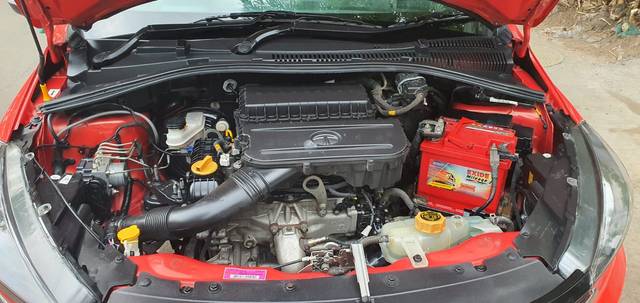 https://images10.gaadi.com/usedcar_image/4559630/original/40570d857faee99512879e8af0139e10.jpg?imwidth=6402