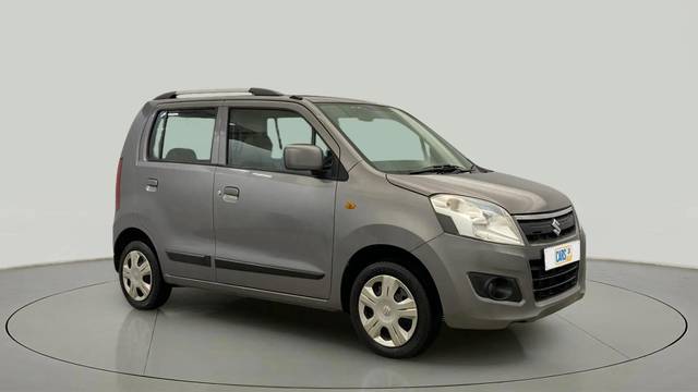 https://images10.gaadi.com/usedcar_image/4559637/original/15fee4a8e31d5835424e068c79b03200.jpg?imwidth=6400