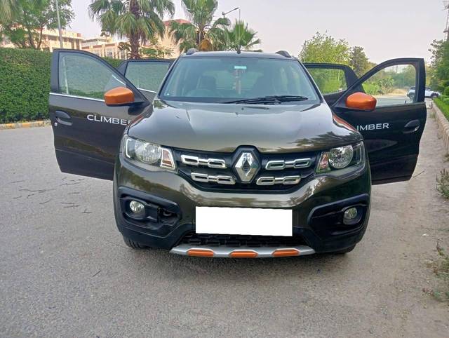 https://images10.gaadi.com/usedcar_image/4559643/original/processed_2f2a188b55626f0a58b336c4ca4c870a.jpg?imwidth=6400
