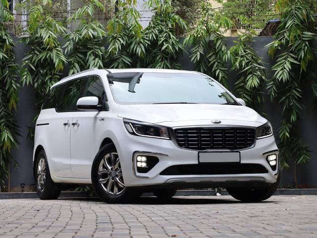 https://images10.gaadi.com/usedcar_image/4559648/original/processed_0d8d423a0e39d463141f23fe1a42adb7.jpg?imwidth=6400