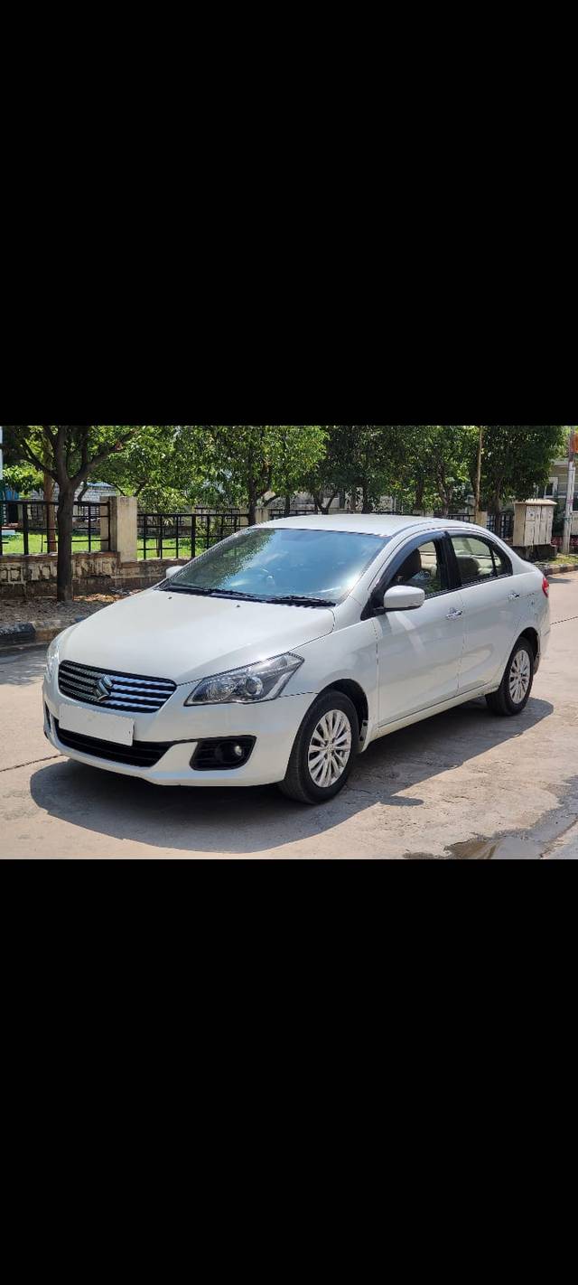 https://images10.gaadi.com/usedcar_image/4559657/original/5740252b0bd508bdf6bffe6293de6266.jpg?imwidth=6402