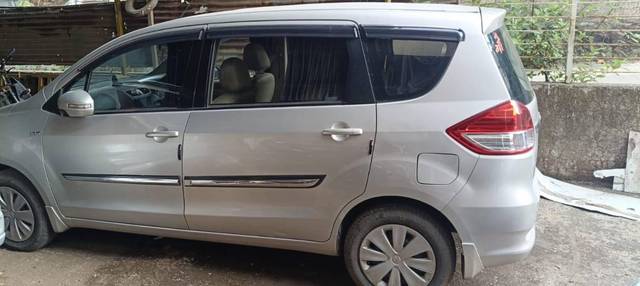 https://images10.gaadi.com/usedcar_image/4559732/original/processed_3b8d98aa-91b4-4adf-adb8-bcac96c851bb.jpeg?imwidth=6400