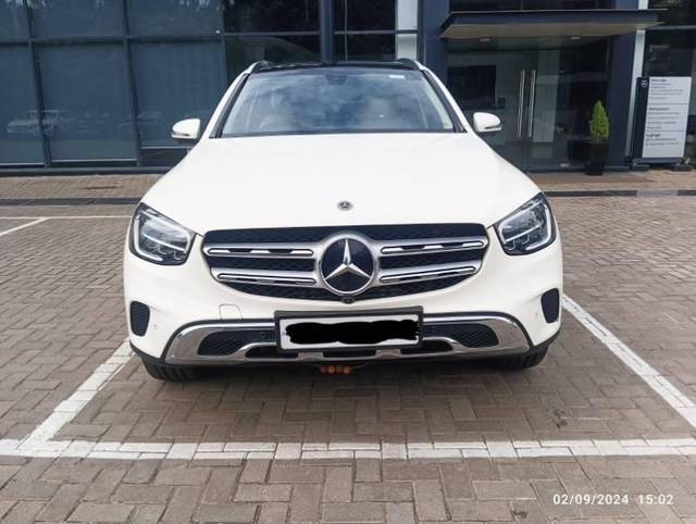 https://images10.gaadi.com/usedcar_image/4559740/original/processed_59b7a035-e5ce-4570-aaa1-4a99c5f0bc20.jpg?imwidth=6400