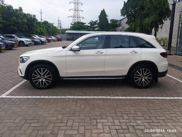 https://images10.gaadi.com/usedcar_image/4559740/original/processed_c1fca5b7-2d5c-4f9f-b634-146cd76858a5.jpg?imwidth=6401