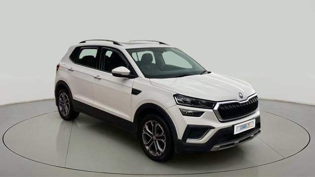 https://images10.gaadi.com/usedcar_image/4559755/original/9a6abcfea5163ad741813174cdd6b2de.jpg?imwidth=6400