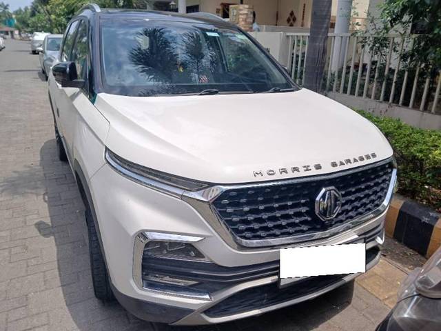 https://images10.gaadi.com/usedcar_image/4559759/original/processed_32a11f3f-0a52-4500-8d28-12c9c7a8ad72.jpg?imwidth=6400
