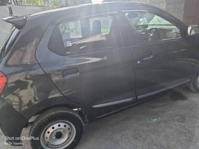 https://images10.gaadi.com/usedcar_image/4559762/original/processed_0f848ac3-7af0-4ccb-aa80-ac4242232eae.jpg?imwidth=6402