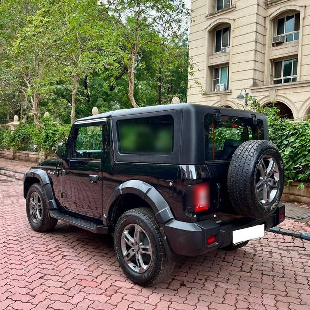 https://images10.gaadi.com/usedcar_image/4559775/original/processed_54a7a2454c12d9afe5b35687cee7cc32.JPG?imwidth=6402