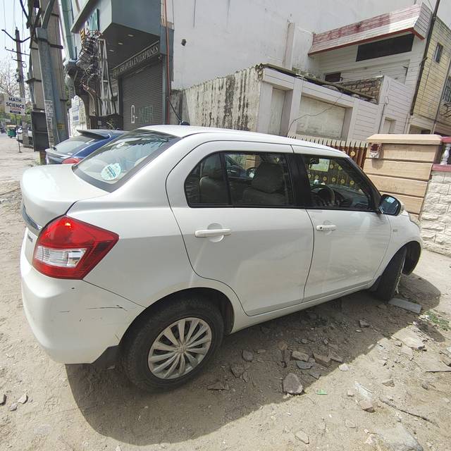 https://images10.gaadi.com/usedcar_image/4559786/original/6fbefdbb-b610-4348-867f-4a033150a7a9.jpg?imwidth=6400