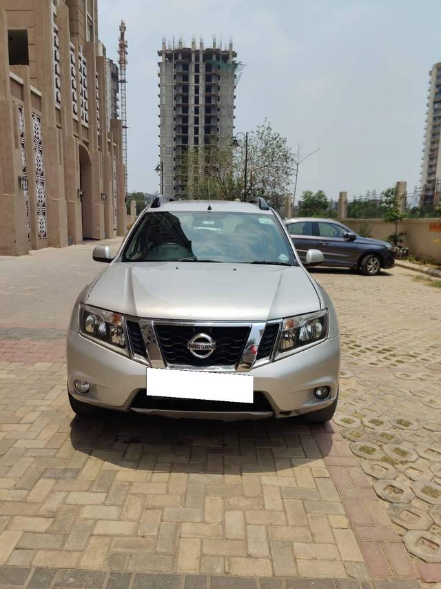 https://images10.gaadi.com/usedcar_image/4559821/original/processed_12f2bd81d6aa7c317b600977500850f8.jpeg?imwidth=6400