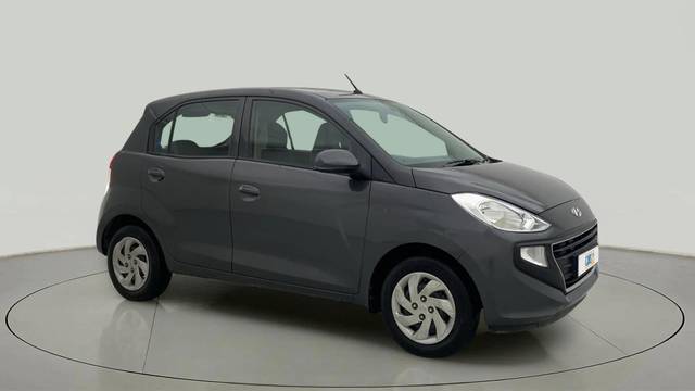 https://images10.gaadi.com/usedcar_image/4559862/original/a3f88d48d382277afa4558efb6cce1ba.jpg?imwidth=6400