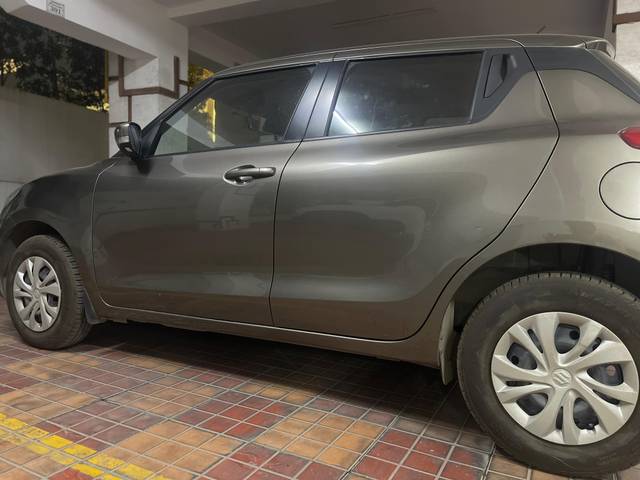 https://images10.gaadi.com/usedcar_image/4559894/original/ae2dee14-e58b-44cd-97ef-43c8efd778bc.jpg?imwidth=6402