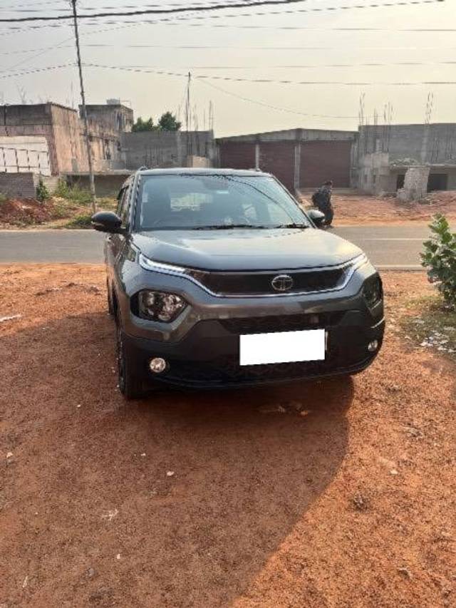 https://images10.gaadi.com/usedcar_image/4559951/original/processed_4ef55acd-4e4d-4493-89b0-54dd70d81550.jpeg?imwidth=6400