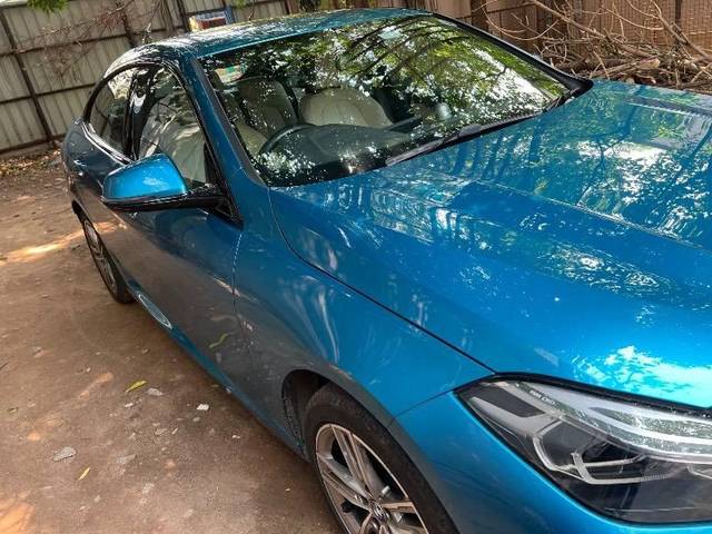 https://images10.gaadi.com/usedcar_image/4560071/original/processed_be9e00ad-fbc3-4170-8788-0fcab178d92c.jpeg?imwidth=6400