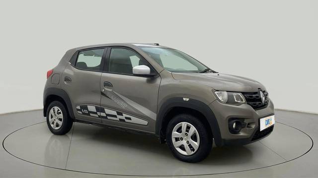 https://images10.gaadi.com/usedcar_image/4560114/original/bd86d1fb06b4c666515729a1224535d8.jpg?imwidth=6400