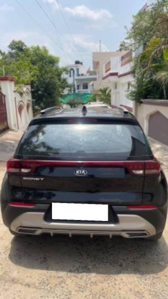 https://images10.gaadi.com/usedcar_image/4560125/original/processed_f7b6292e-b9f0-4af0-9d30-99268bc77db2.jpeg?imwidth=6402