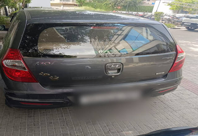 https://images10.gaadi.com/usedcar_image/4560156/original/4219b8ca-31c5-4f3a-85c3-5337281d4a75.?imwidth=6401