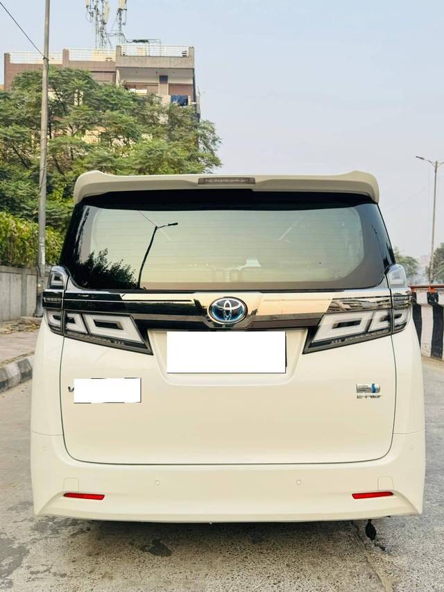 https://images10.gaadi.com/usedcar_image/4560189/original/processed_912bada3400ca6528bd2952f0798af6f.jpg?imwidth=6402