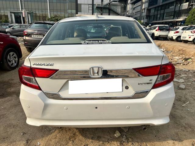 https://images10.gaadi.com/usedcar_image/4560200/original/processed_ec218c5e-1335-49ed-88b0-39f4f4ab04c6.jpg?imwidth=6402