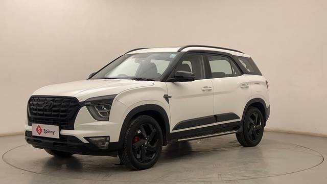 https://images10.gaadi.com/usedcar_image/4560268/original/3af94e6a0f5eb3cdcc6a3b1c3f52b5db.JPG?imwidth=6400
