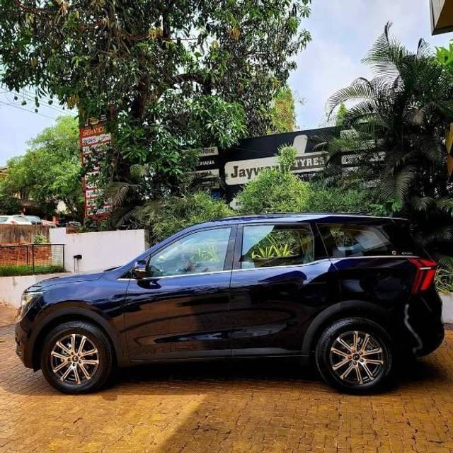 https://images10.gaadi.com/usedcar_image/4560269/original/processed_e9ca9db0-ee31-4540-9071-6a695221f914.jpg?imwidth=6400