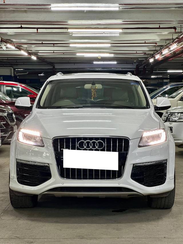 https://images10.gaadi.com/usedcar_image/4560272/original/processed_0228e784460951c3d691da3809b3e8f5.jpg?imwidth=6402