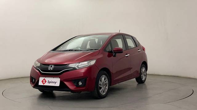 https://images10.gaadi.com/usedcar_image/4560286/original/b23d4ed5d0e5355d196e1f78b5e263c5.JPG?imwidth=6400