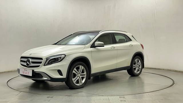 https://images10.gaadi.com/usedcar_image/4560405/original/ef28b70d574e6ef073c3286f1ed33711.JPG?imwidth=6400