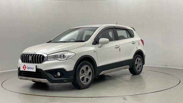 https://images10.gaadi.com/usedcar_image/4560421/original/291e03ca641e6b1e4ad570e3b30e3d8c.JPG?imwidth=6400