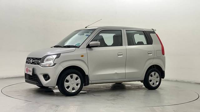 https://images10.gaadi.com/usedcar_image/4560435/original/39e3cb18d35084d226b3f68588228cc5.JPG?imwidth=6400