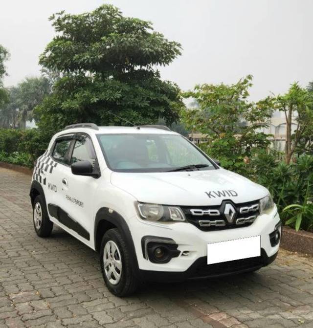 https://images10.gaadi.com/usedcar_image/4560466/original/processed_f72fe312-47c1-4afe-b955-d70ace2c5ea3.jpg?imwidth=6400