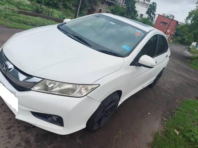 https://images10.gaadi.com/usedcar_image/4560480/original/processed_ede77c10-3bac-40b3-b3e5-162ac61057b7.jpg?imwidth=6401